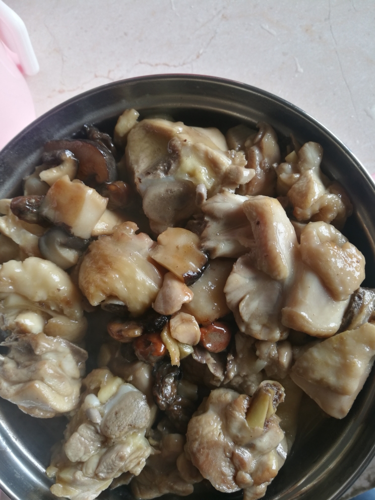 海蛎香菇米酒鸡