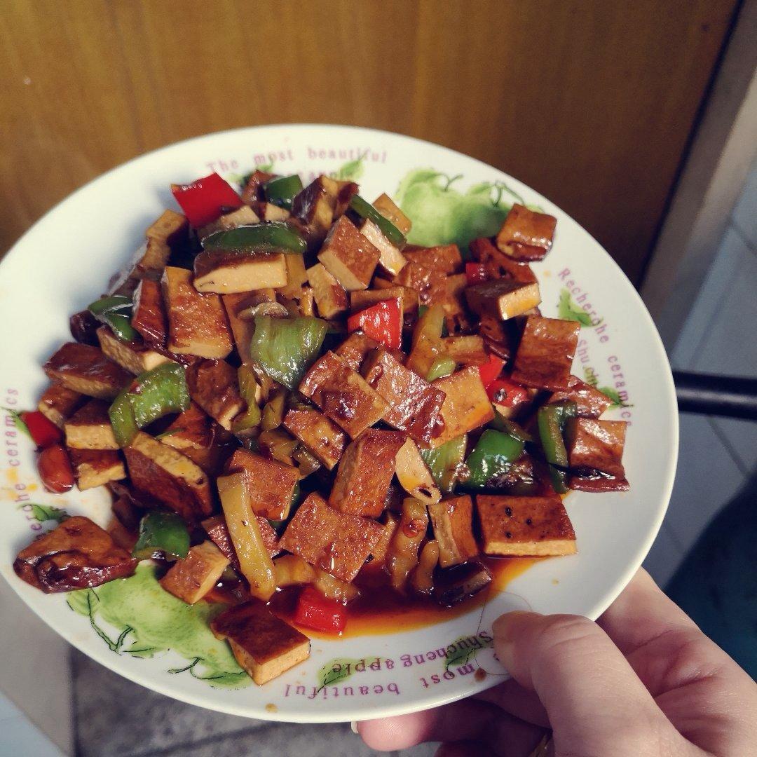 下饭神器---老干妈炒香干