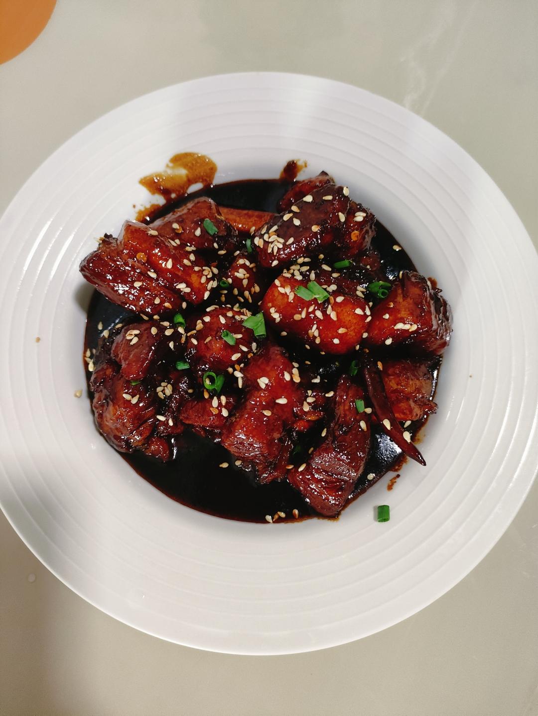 家常版的红烧肉（一点都不腻，软，糯)