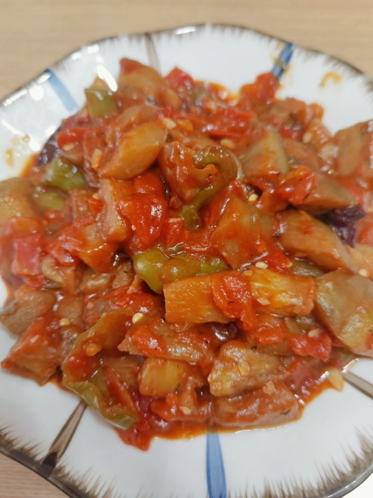 西红柿炖茄子的做法