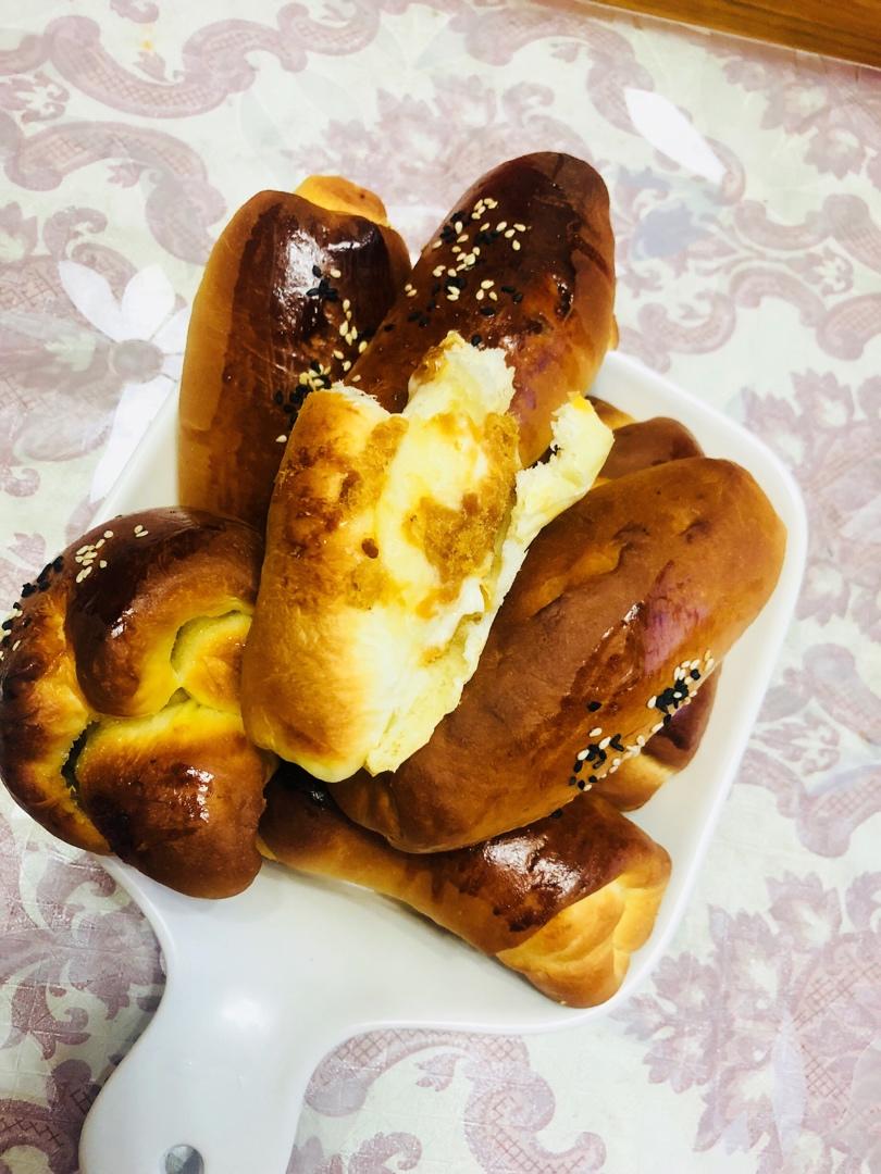 超好吃的肉松面包