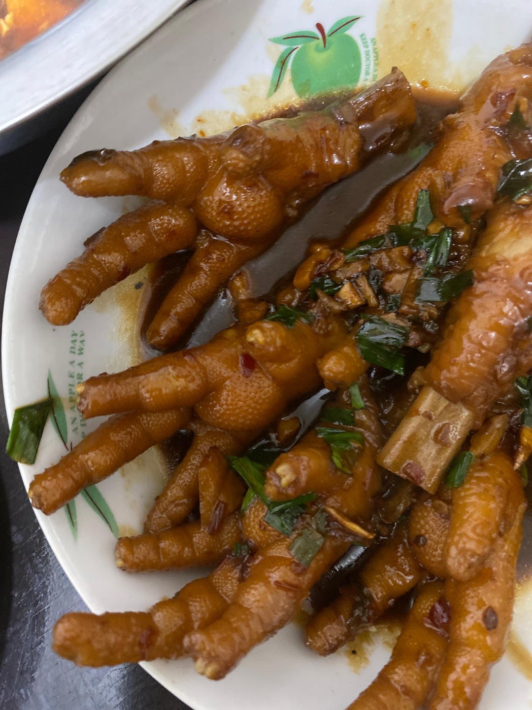 🔥好吃到连骨头都不放过的红烧鸡爪，软烂入味，特别好吃❗️