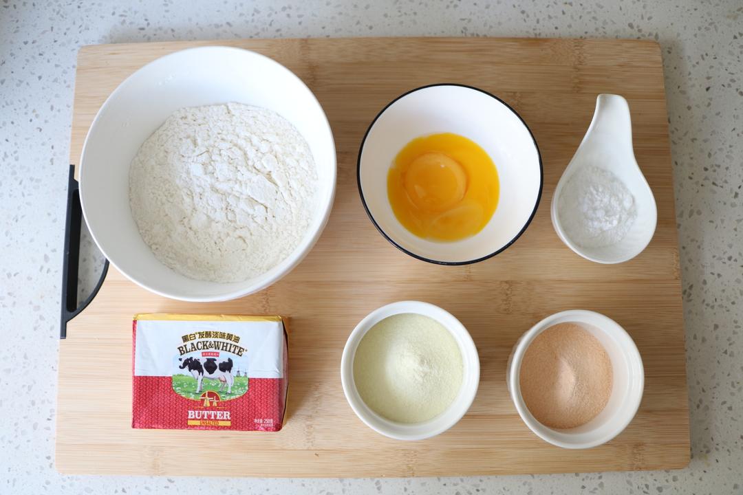 纯奶手撕吐司的做法 步骤1