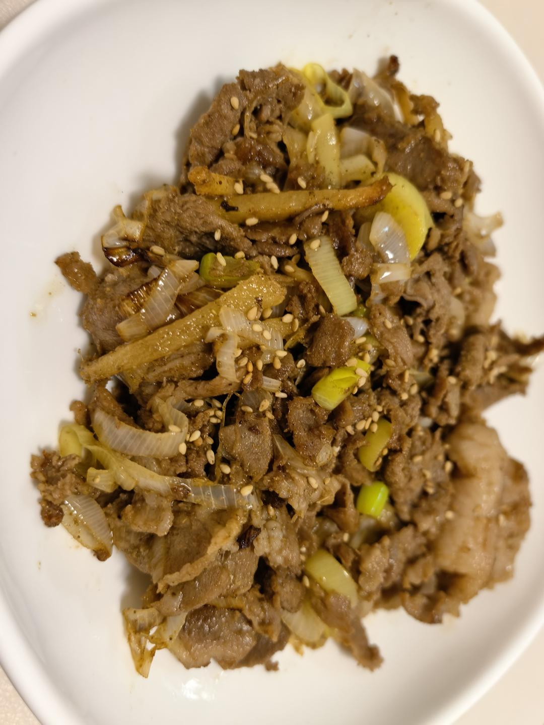 炒了20多年的葱爆羊肉