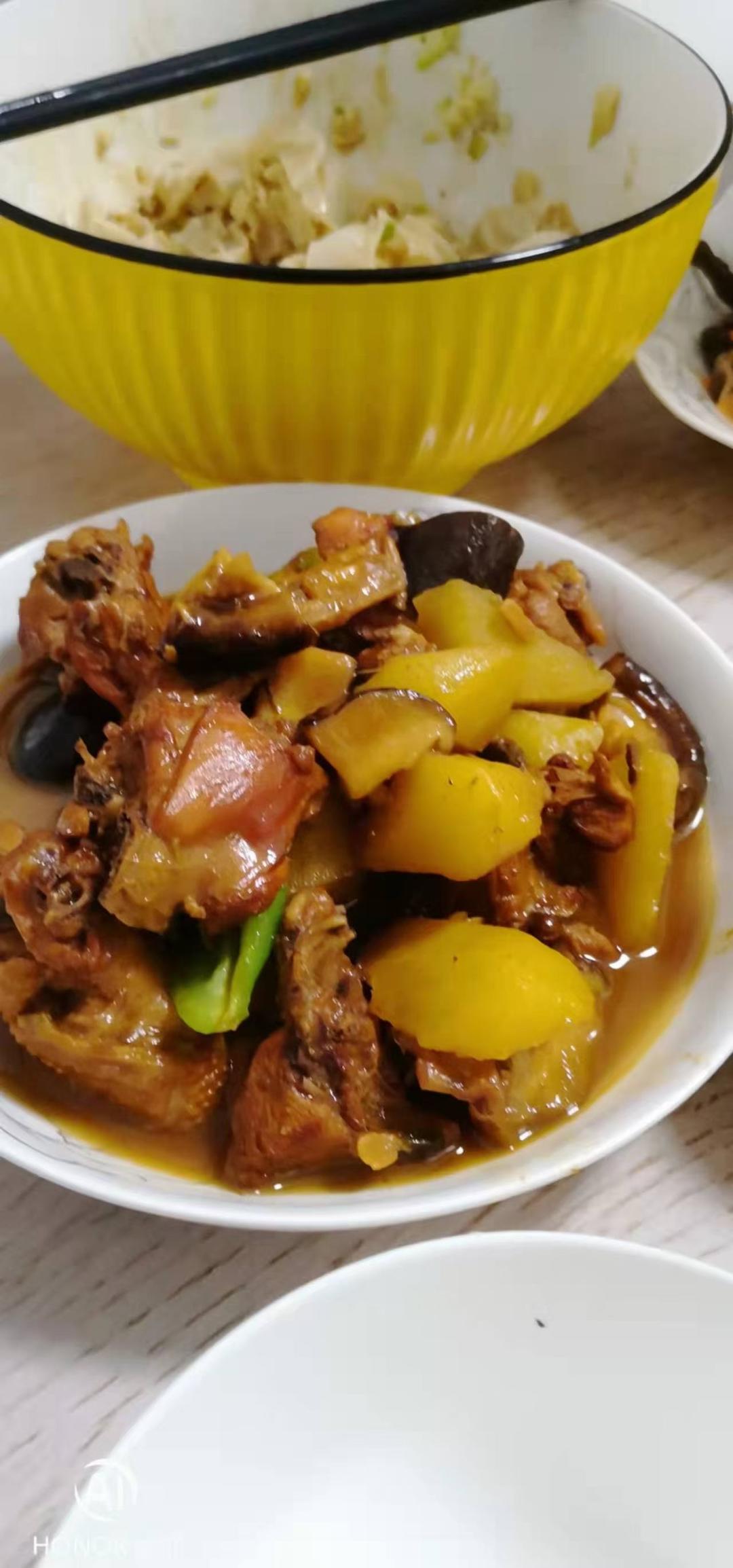 吃不够的黄焖鸡米饭你一定要试试