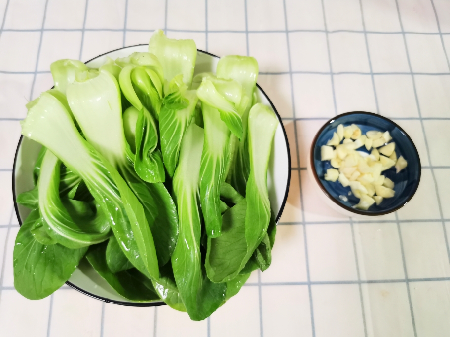 ❗五分钟小炒菜❗蚝油烧油菜❗清淡不油腻的做法 步骤2