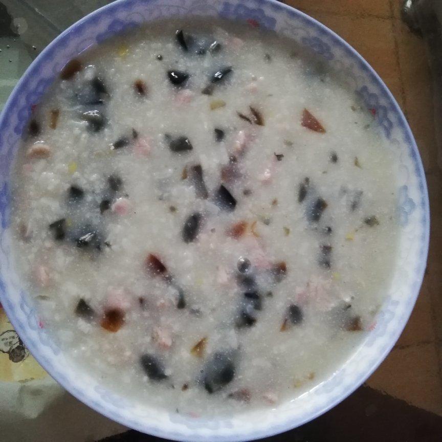 皮蛋瘦肉粥