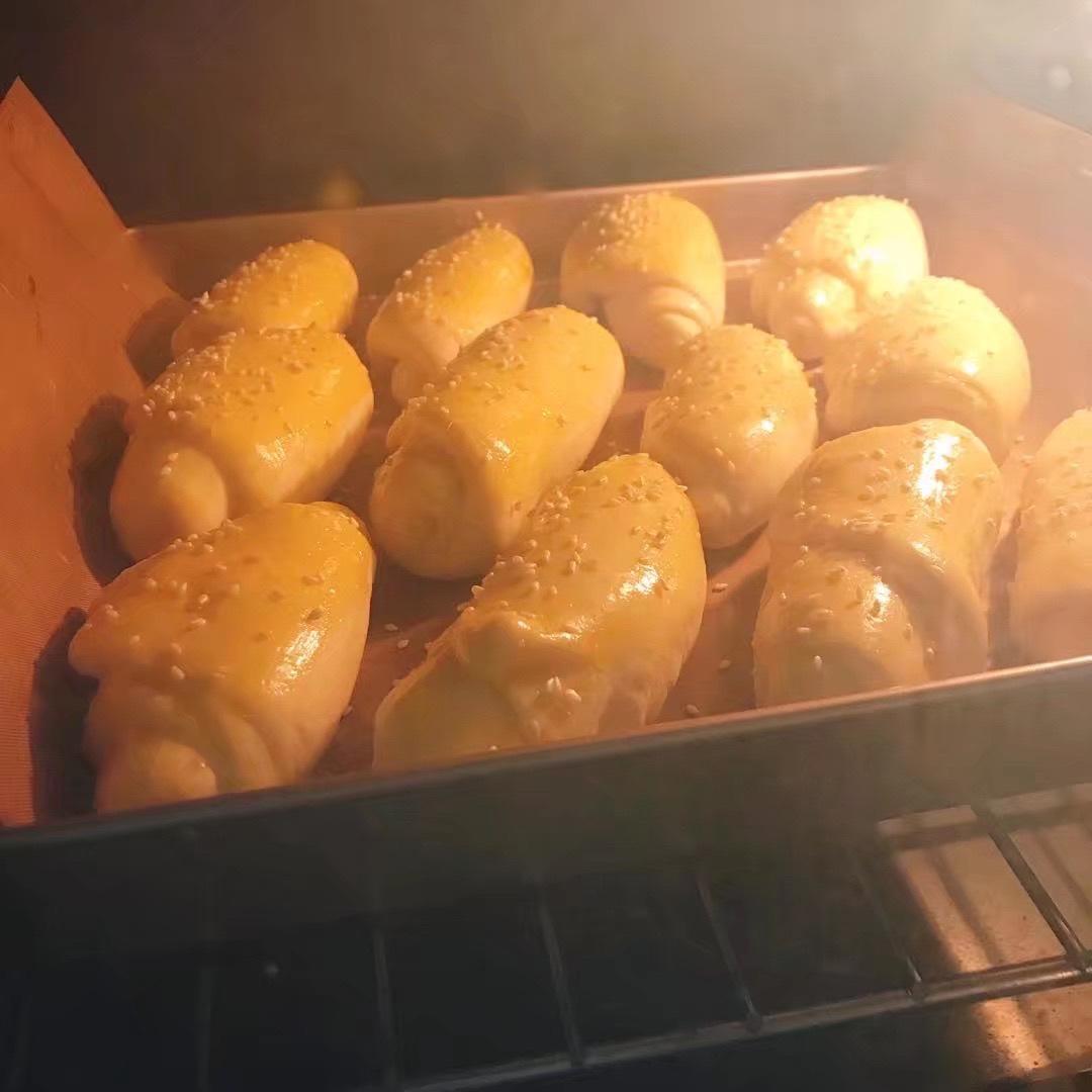 黄油面包卷