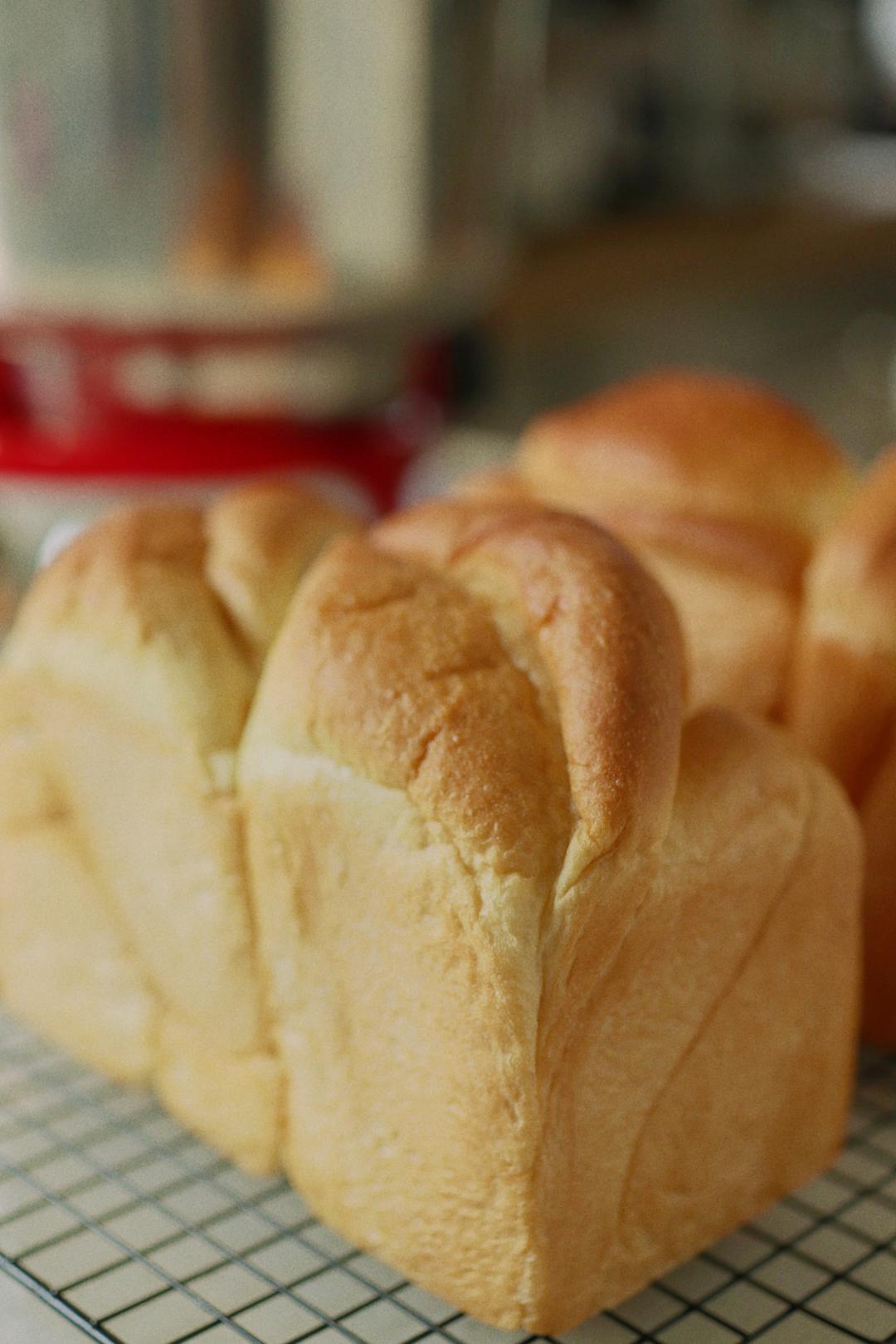 纯奶手撕吐司的做法 步骤1