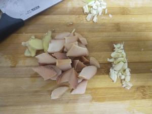吃不起肉之鲍鱼紫菜汤的做法 步骤5