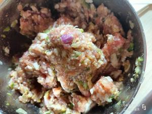 紫菜肉丸汤的做法 步骤2