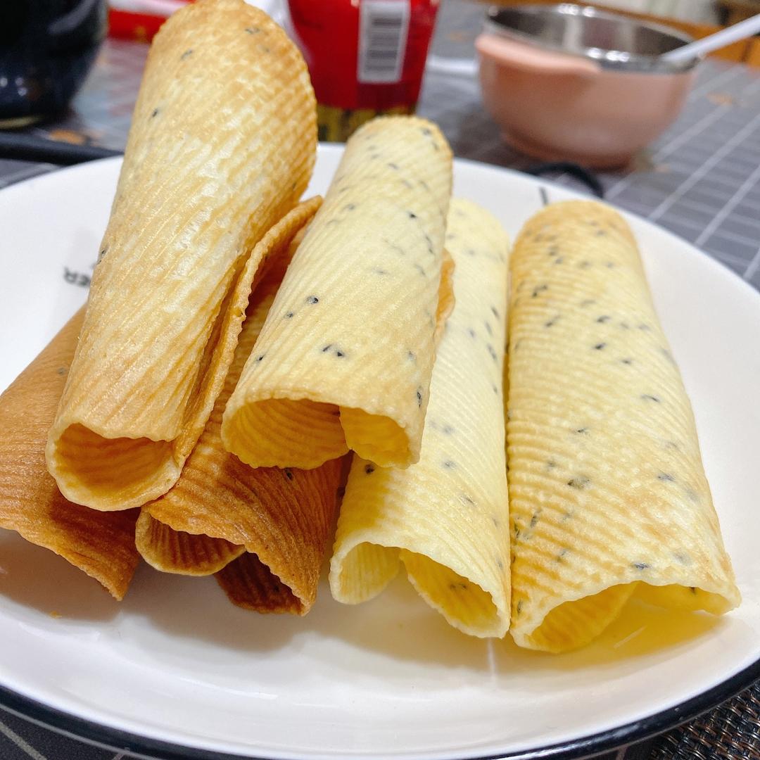 香脆芝麻鸡蛋卷