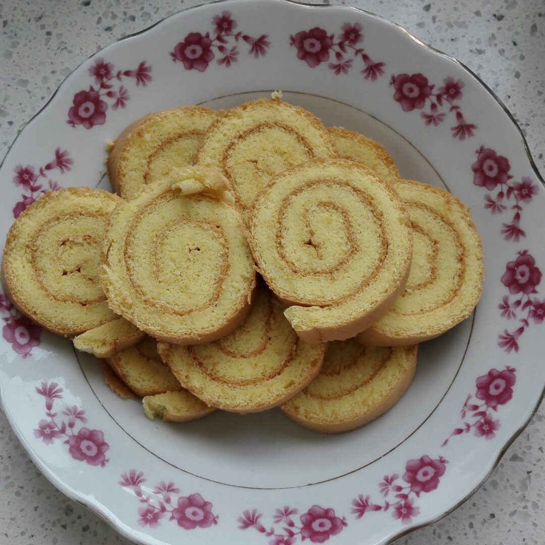 小四卷～风靡美食群的美味蛋糕卷