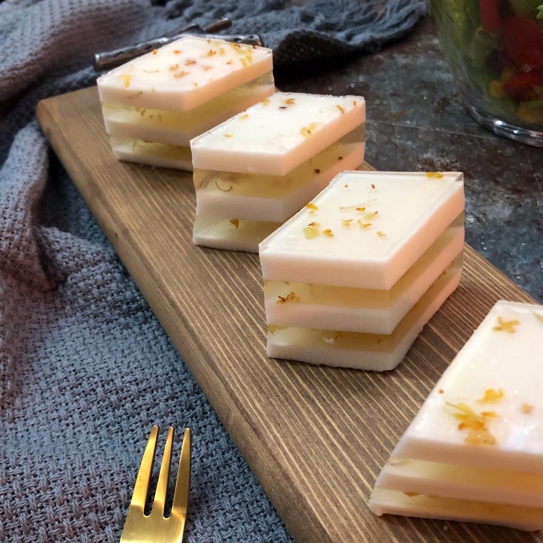 【椰汁桂花糕】