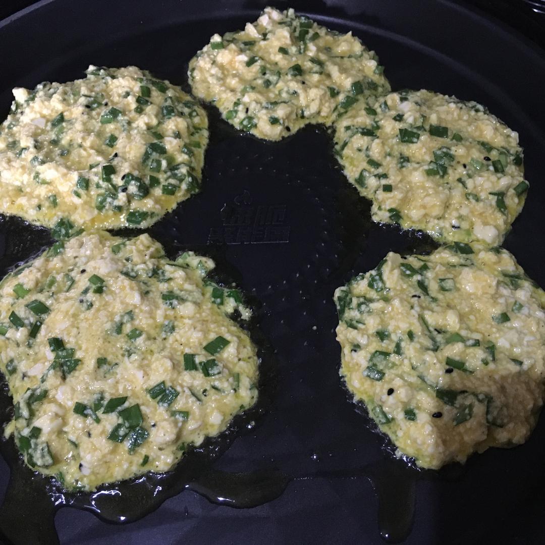 减肥餐之豆腐鸡蛋饼的做法 步骤4