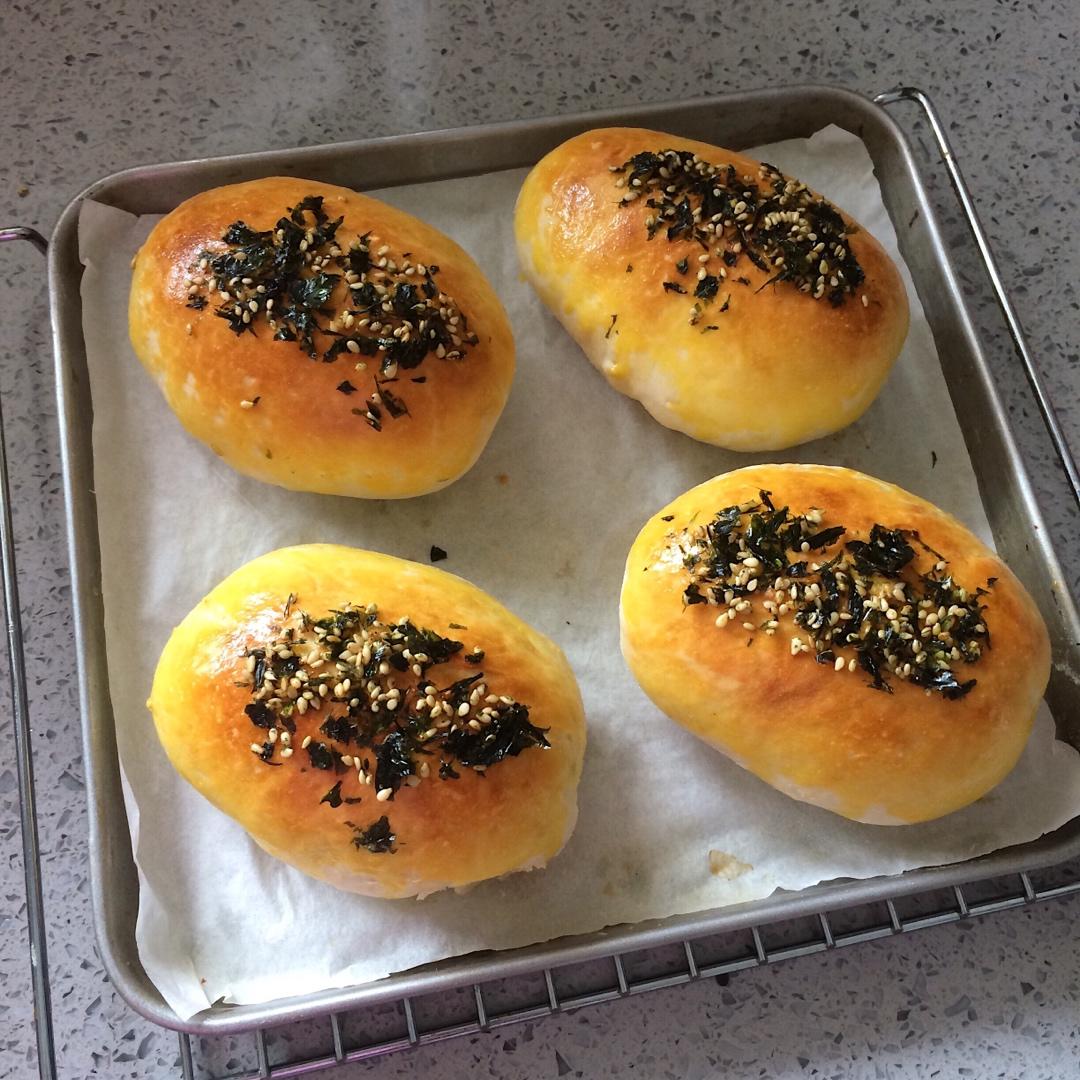 记录我做过的海苔芝麻咸味小餐包（简易版牛奶+酸奶汉堡包胚或小面包）