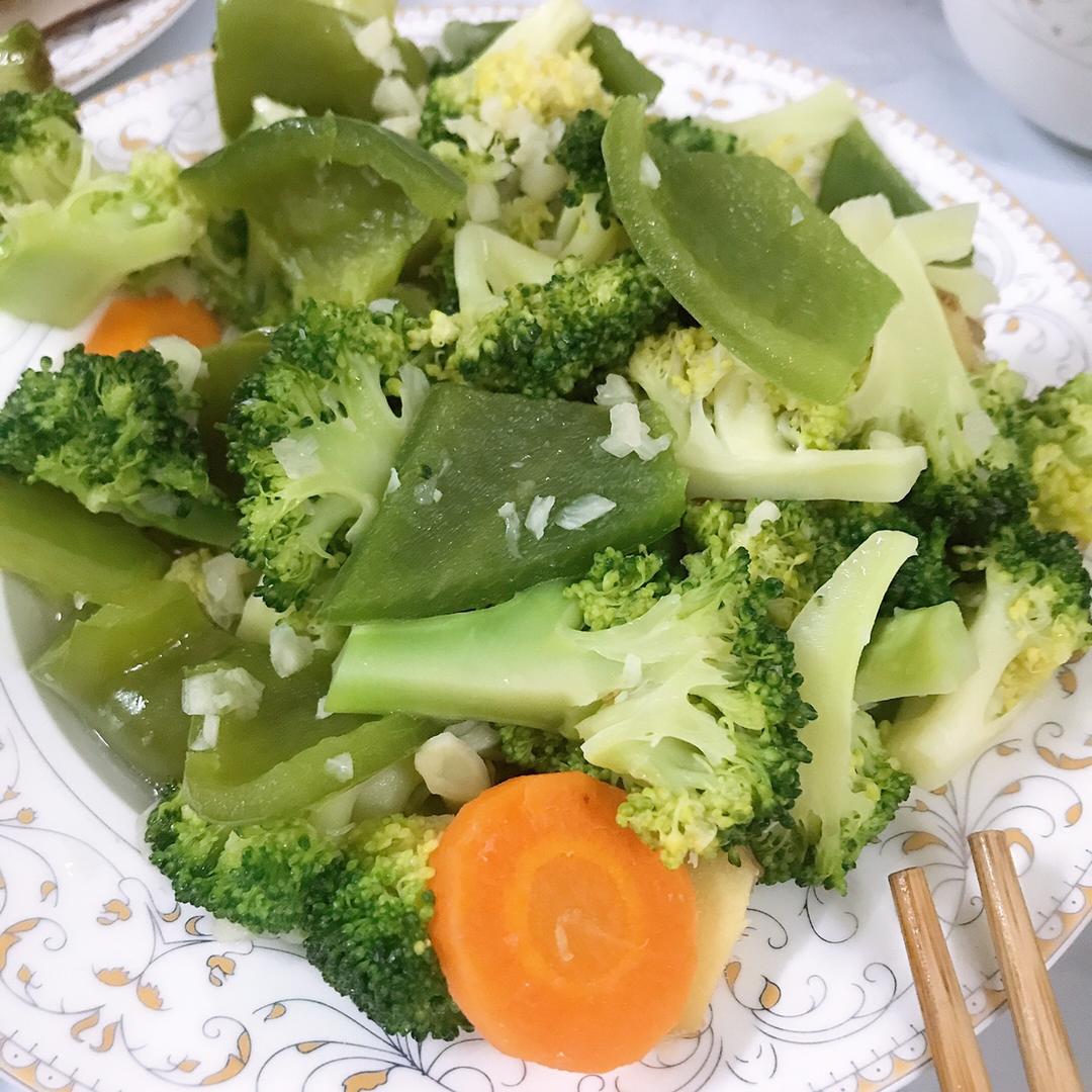 清炒西兰花