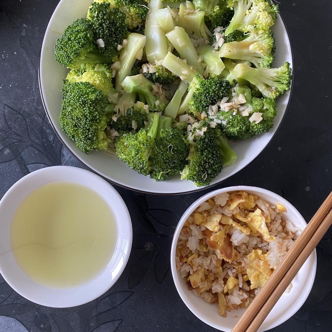 🥦蒜蓉蚝油西兰花（减肥必备）