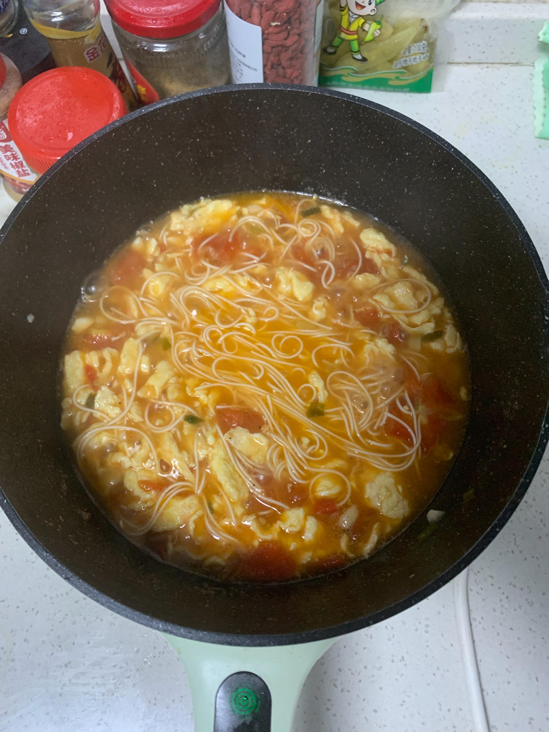 汤都要喝光的西红柿鸡蛋面