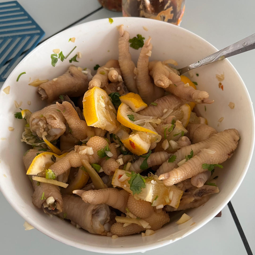 【柠檬酸辣鸡爪】自制超级无敌美味的网红鸡爪