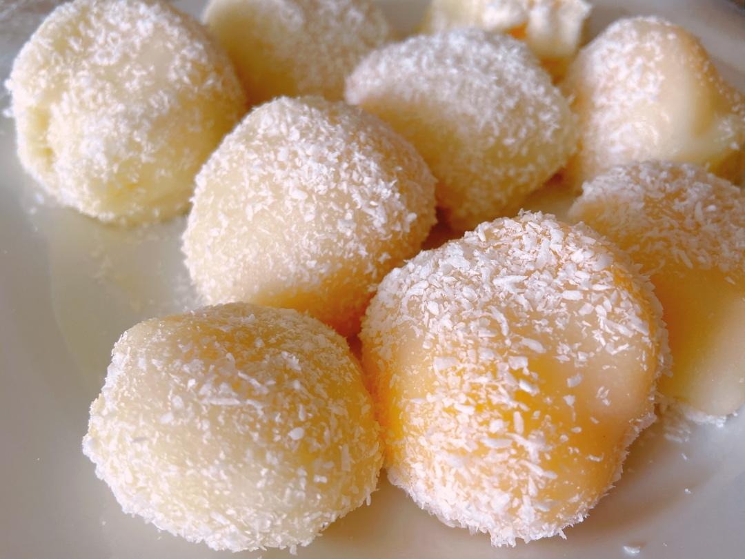 椰香芒果糯米糍