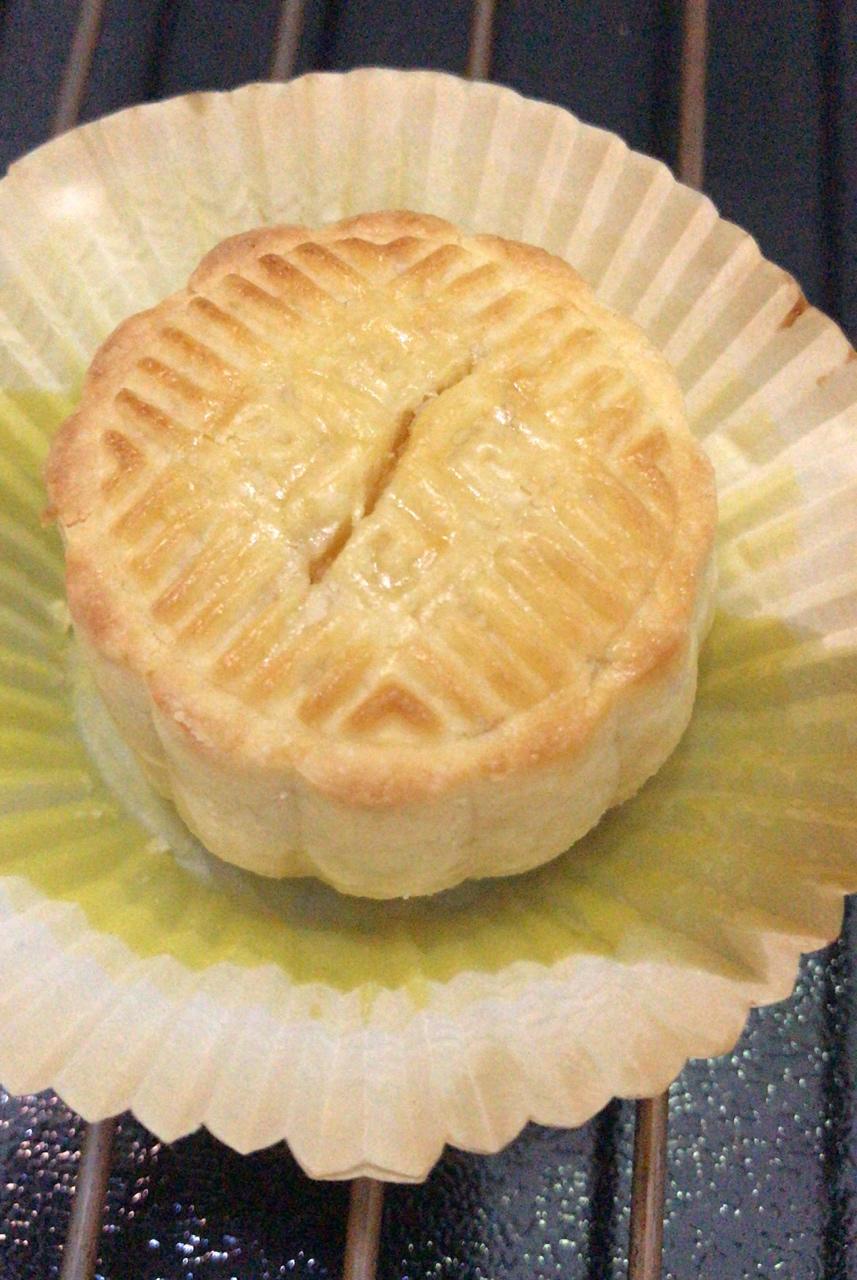 超详细图解版--流心奶黄月饼