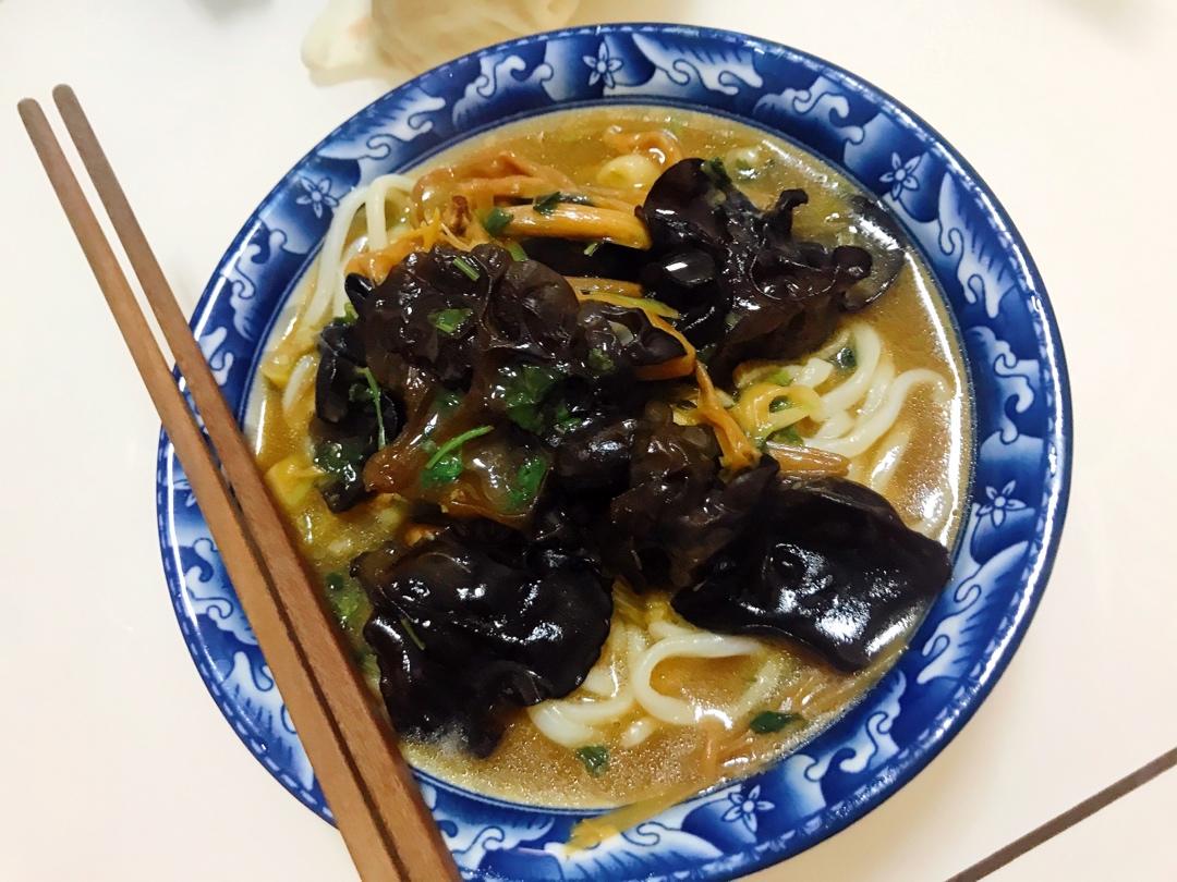 老北京三鲜打卤面