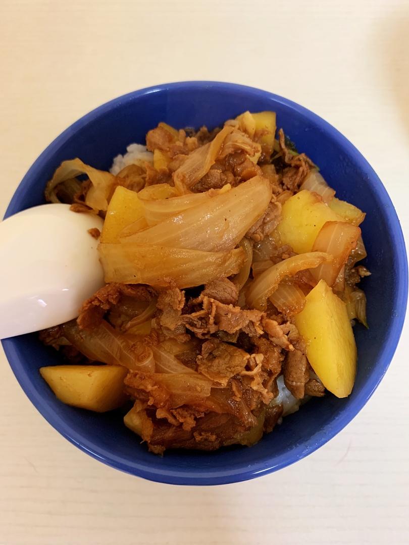 好吃到舔碗底的土豆肥牛拌饭