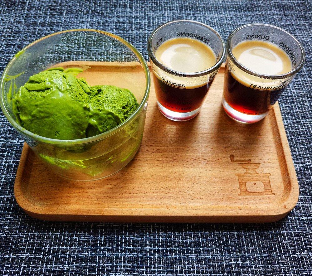 抹茶冰淇淋