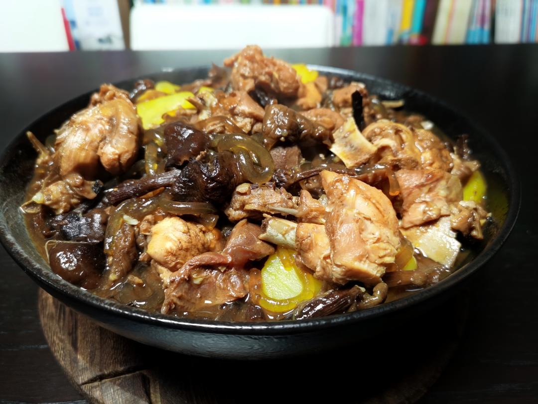 小鸡炖蘑菇