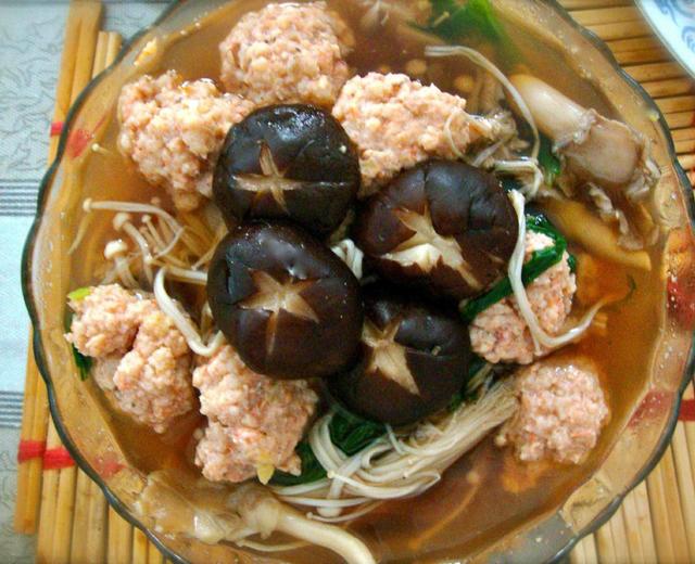 菌菇煮虾丸