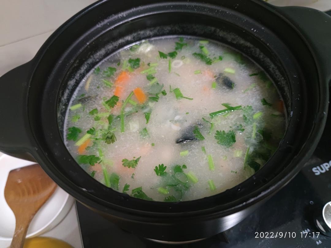 鲜虾砂锅粥