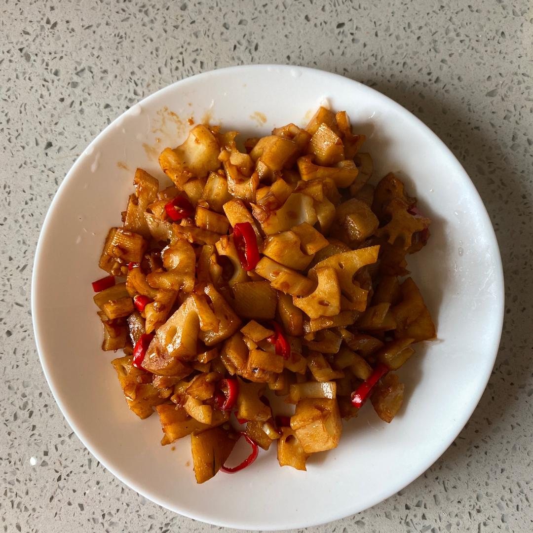 家常快手菜小炒藕丁真香