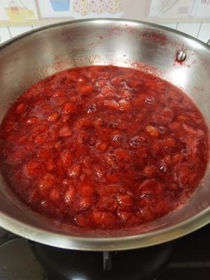🔥自制果酱.🍓草莓果酱/桑椹莓果酱的做法 步骤6
