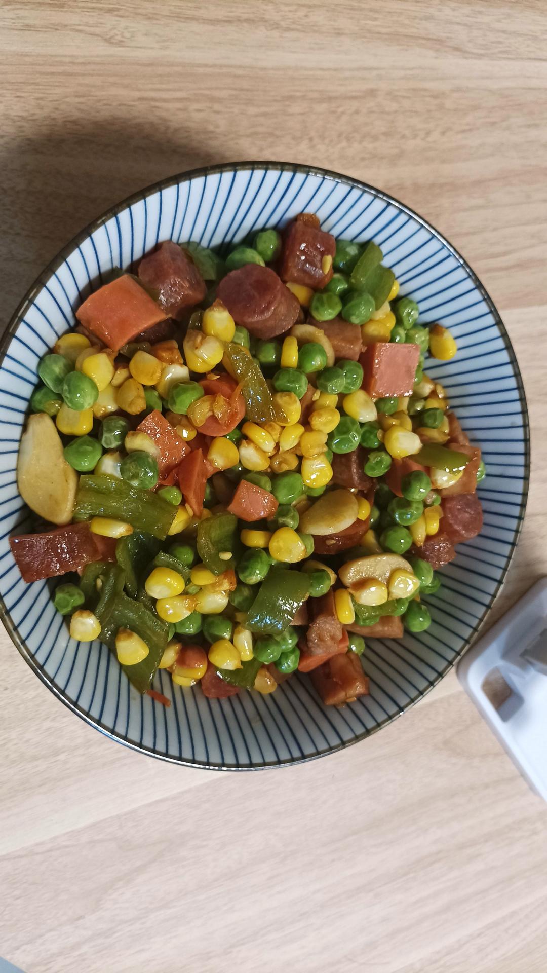 青豆玉米火腿粒粒炒