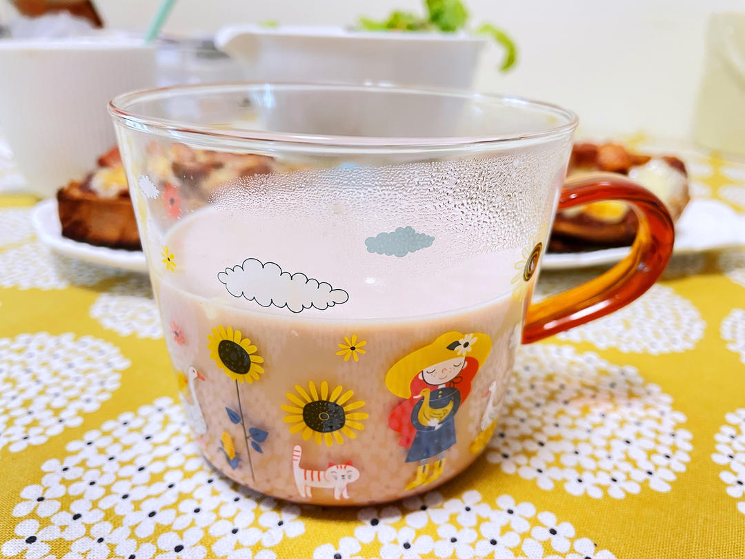 瑞利山和瑞丽安的食堂