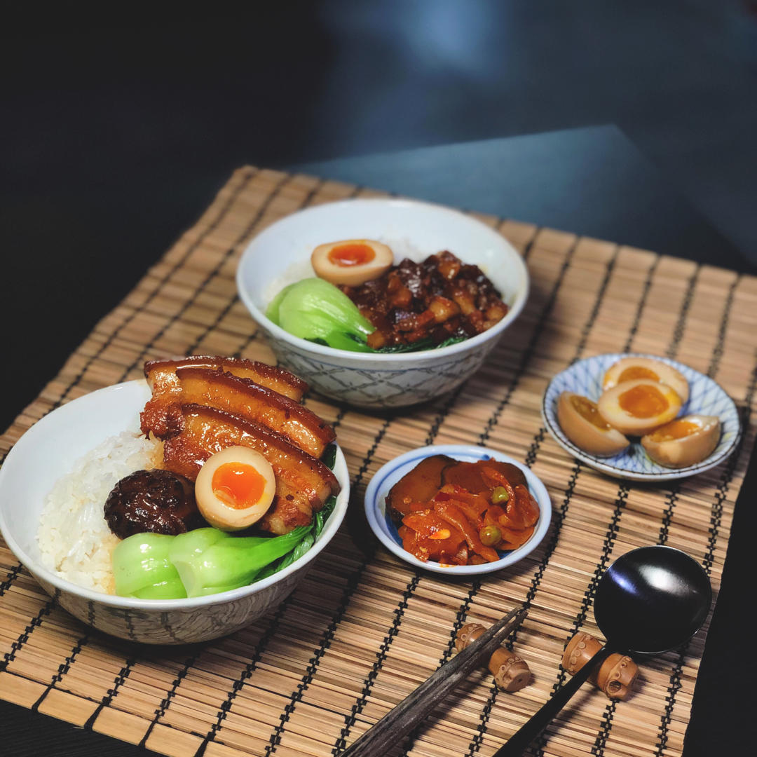 洋葱酥卤肉饭