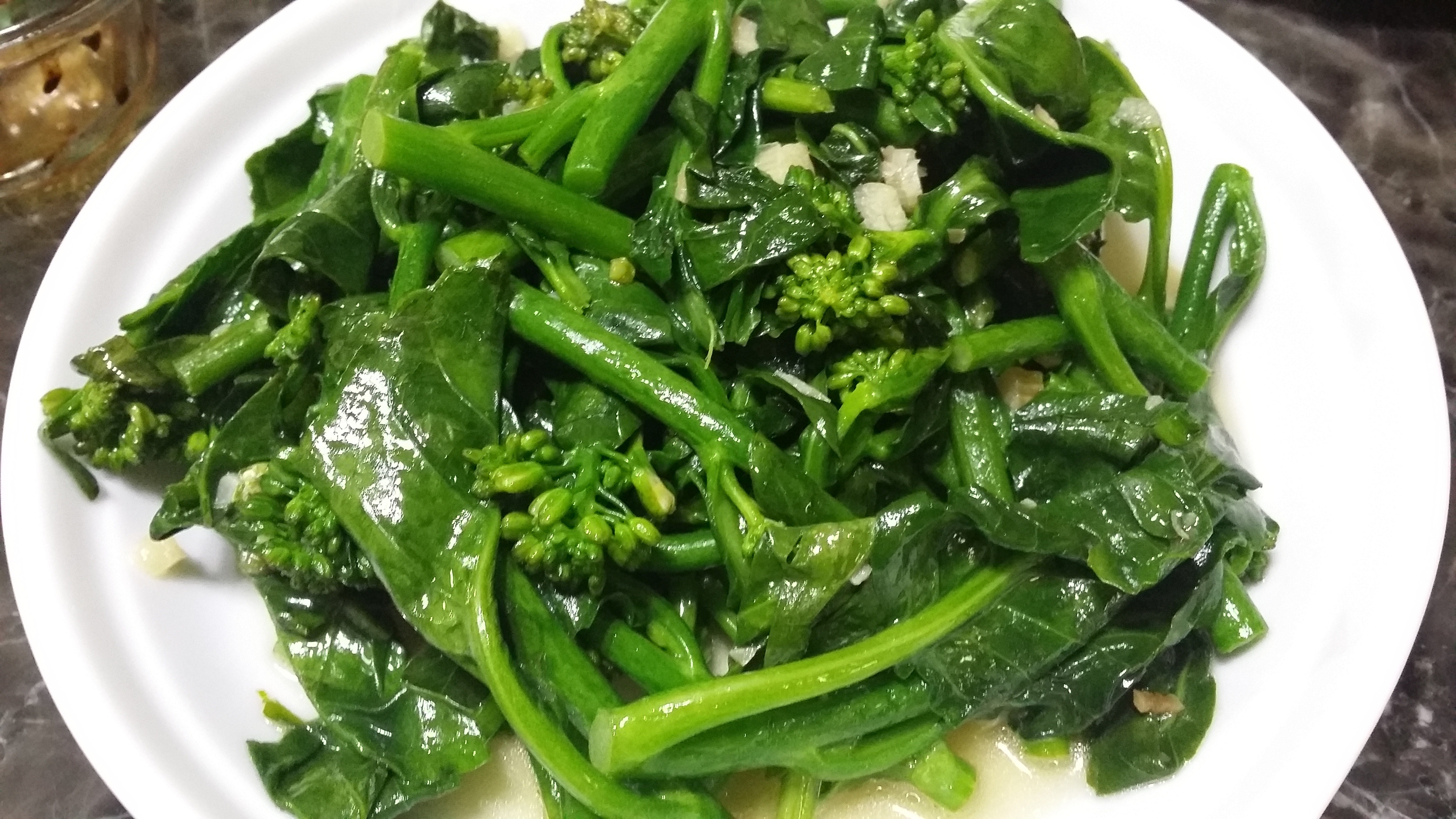 桂馨厨房做的素炒芥蓝苗