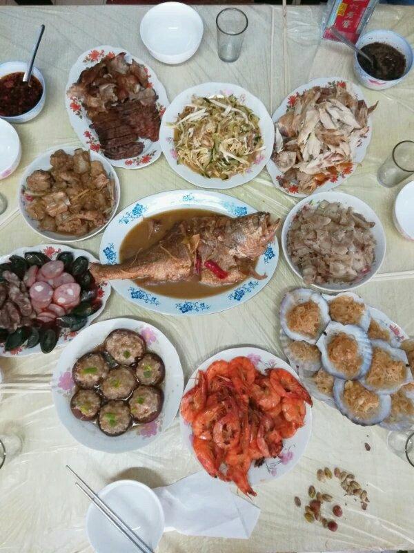 藕丁鲜肉酿香菇