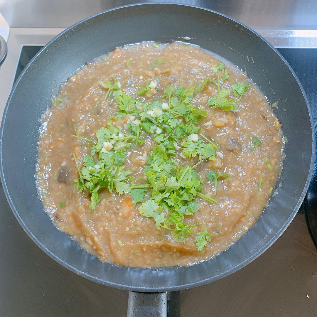 东北名菜. 土豆炖茄子