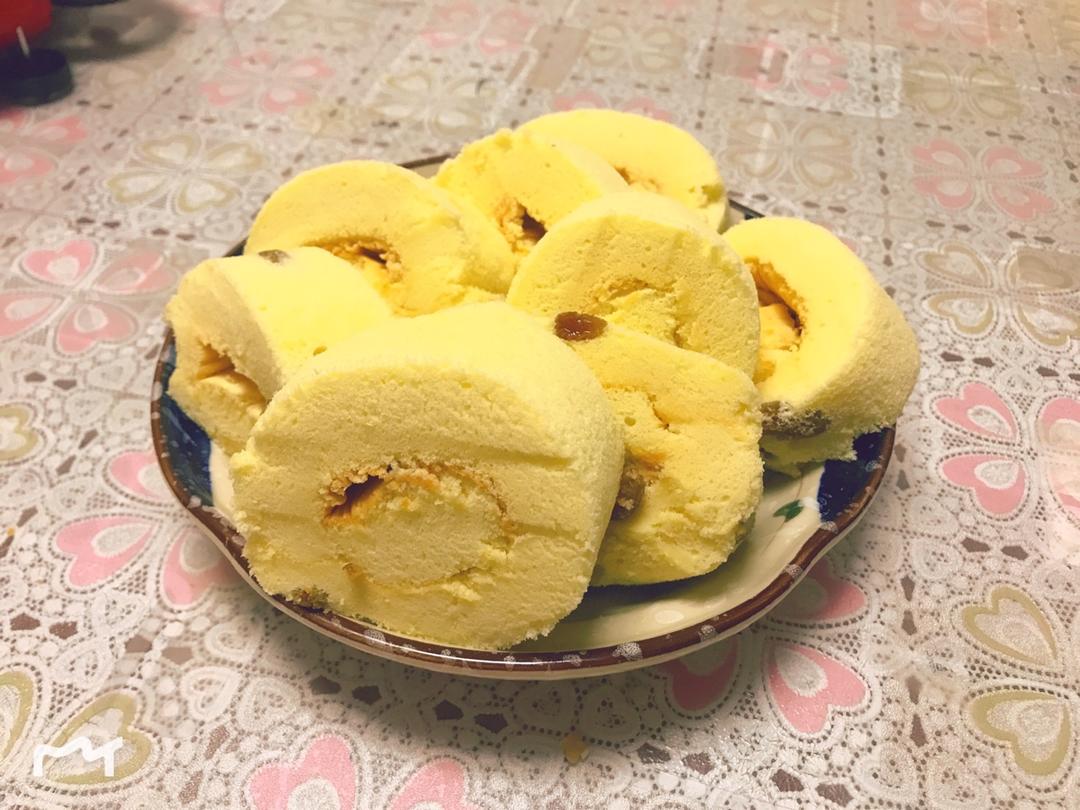 葡萄干蛋糕卷