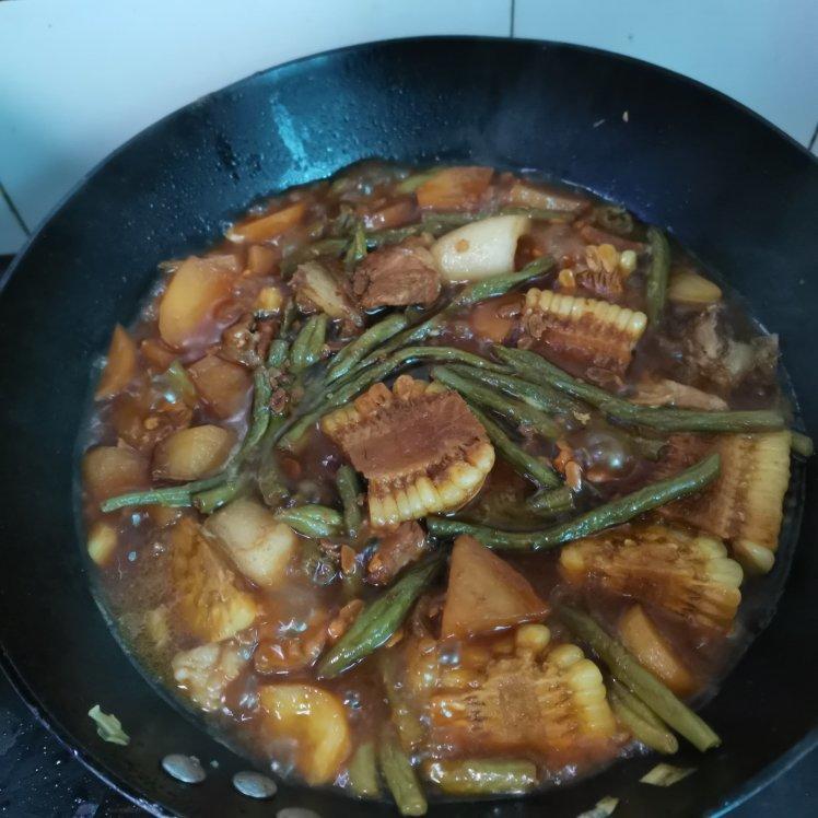 超级简单好吃铁锅炖