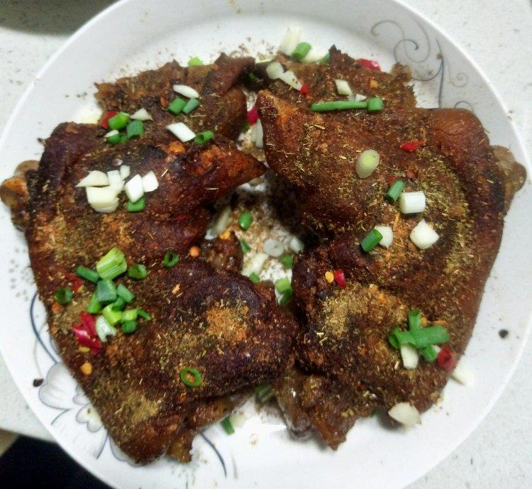 香酥烤猪蹄