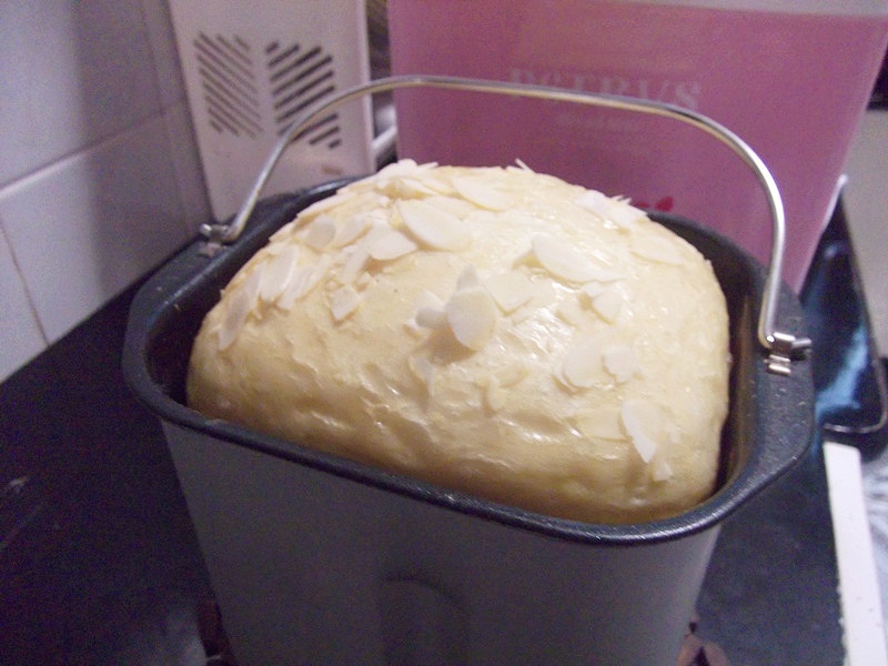 皮超级薄的面包机版牛奶面包（预约版）的做法 步骤10