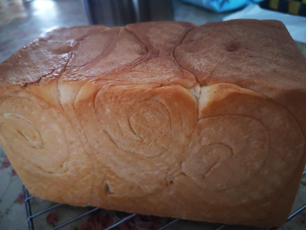 放冰箱就可以轻松出手套膜的吐司