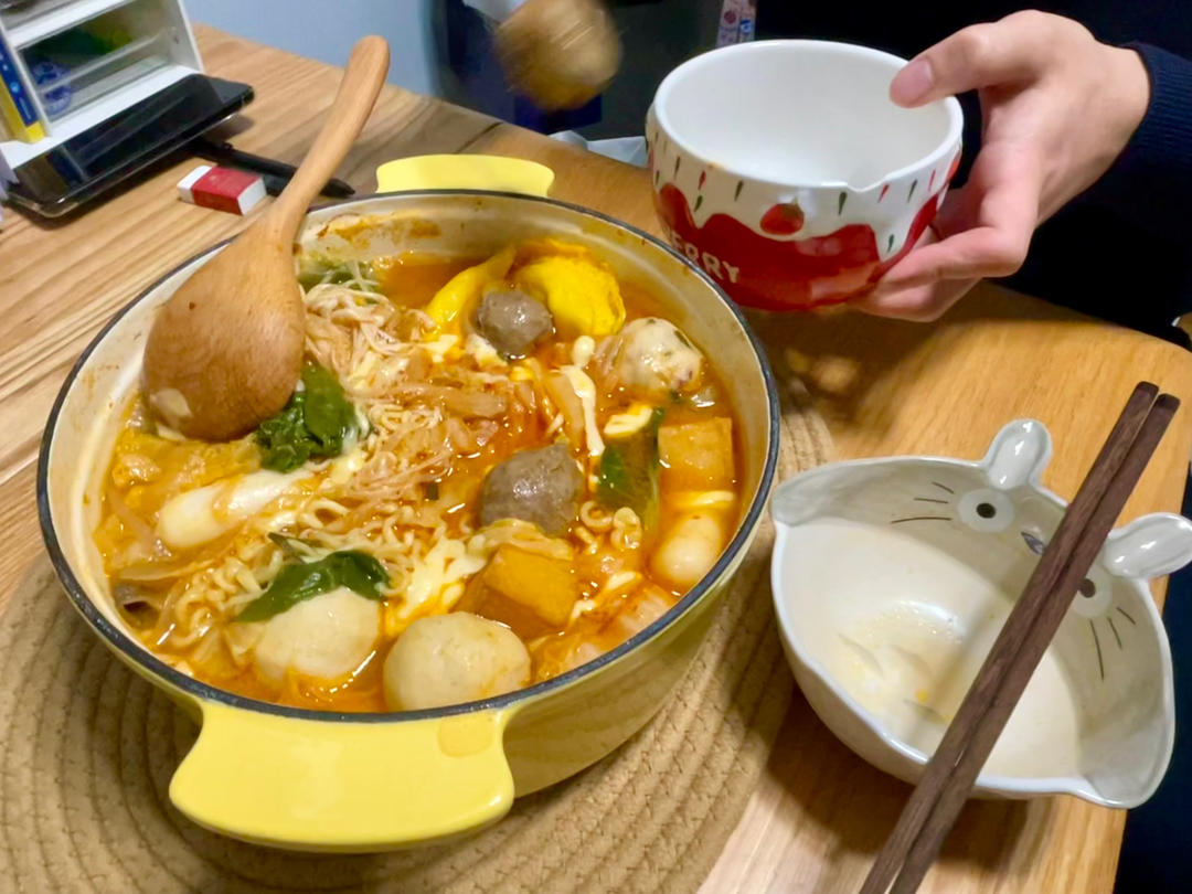 韩式部队火锅