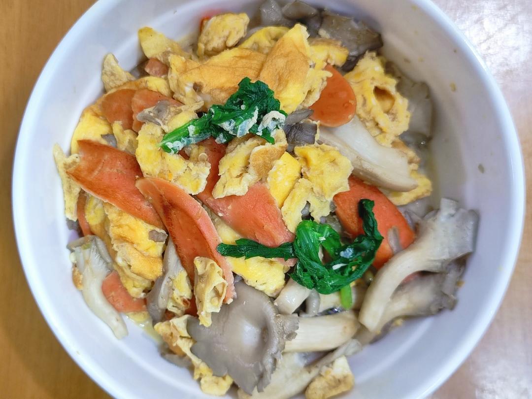 蘑菇炒鸡蛋	平菇这样炒，鲜美无比巨好吃