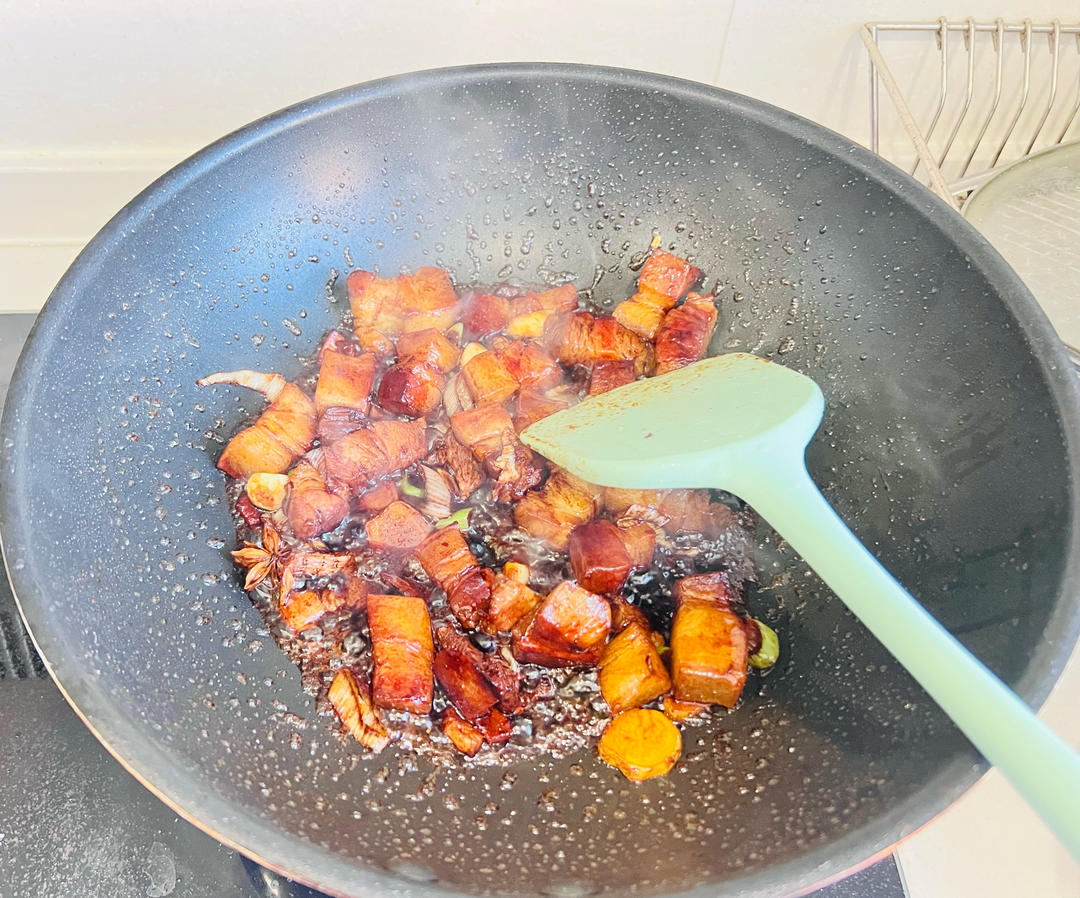 红烧肉炖土豆（丝毫不腻）