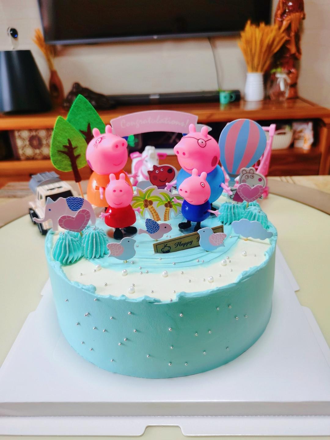 小猪佩奇生日蛋糕