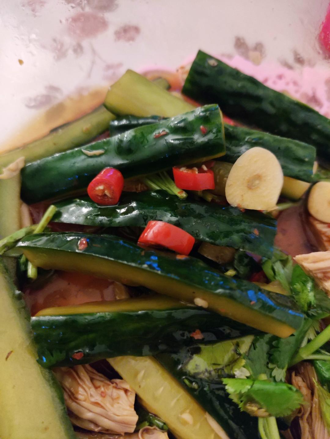 酸辣黄瓜条(酸脆爽口)吃了停不下来